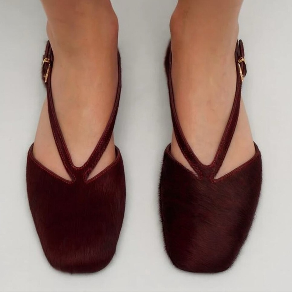 Zara Strappy Furskin Leather Ballet flats with Buckle Detail women’s 36 US 6 - Picture 2 of 10